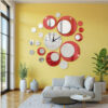 Horloge rouge miroir avec des cercles