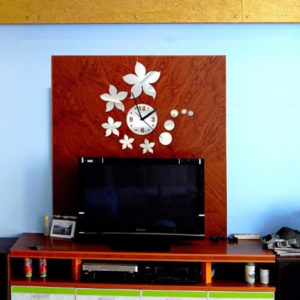 Horloge miroir avec fleur 2