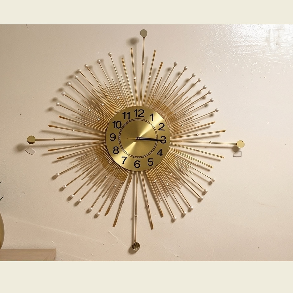 horloge doré 4 cotés